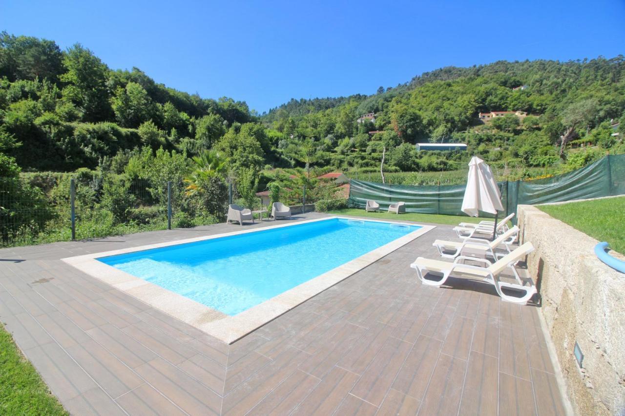 Casa Dos Henriques Geres By Geres Casas Villa Bagian luar foto